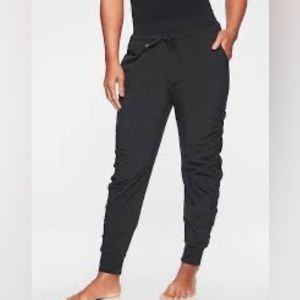 Athleta Salutation Joggers